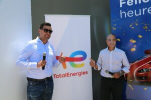 فائزين اثنين في لعبة Total Energies للفوز بسيارتين