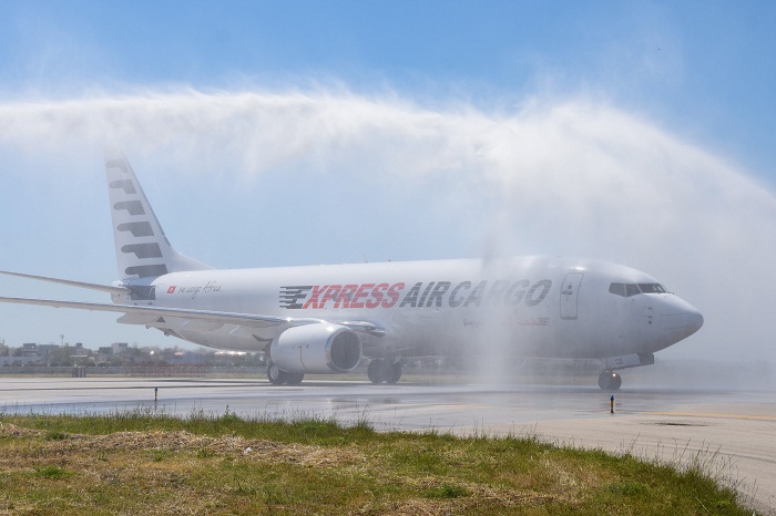 شركة EXPRESS AIR CARGO تعزّز أسطولها بطائرة جديدة بوينغ B737-800، الأولى من نوعها في تونس
