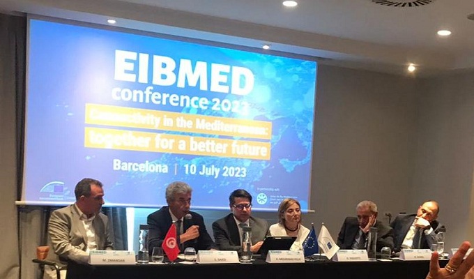 التوقيع على اتفاقية تمويل بقيمة 40 مليون أورو من البنك الأوروبي للإستثمار لفائدة قطاع التعليم.التوقيع على اتفاقية تمويل بقيمة 40 مليون أورو من البنك الأوروبي للإستثمار لفائدة قطاع التعليم.