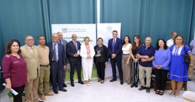 برنامج الأمم المتحدة للمستوطنات البشرية (ONU-Habitat)بتونس، بنك تونس والإمارات، والجامعة التونسية للبيئة والتنمية (FTED) يوقعون اتفاقية شراكة من أجل تعزيز الصمود والتنمية المستدامة في قرقنة.