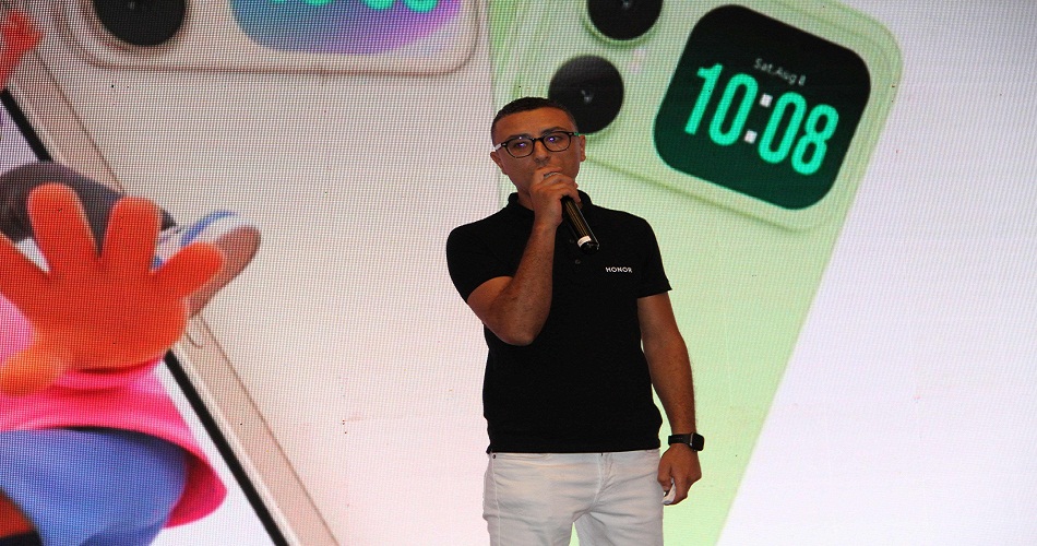 HONOR Play20C في تونس: أول شاشة خلفية تفاعلية باللمس، شاشة 6.78 إنش وبطارية 6000 mAh بسعر 459 دينارًا 12 2 Mohamed Houry directeur commercial HONOR Tunisie