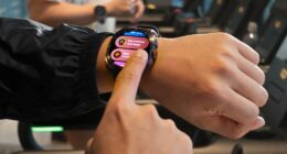  صحتك أعمق من مجرد رقم:كيف تُرسي ساعتا Galaxy Watch9 وGalaxy Watch Ultra2 أعلى معايير الذكاء الاستباقي في الأجهزة القابلة للارتداء